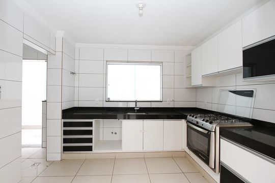 Cozinha de apartamento à venda com 3 quartos, 226m² em Jardim America, Belo Horizonte