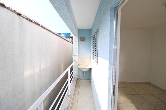 Quarto 1 - Varanda de casa à venda com 5 quartos, 210m² em Vila Chuca, São Paulo