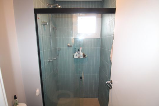 Banheiro de apartamento à venda com 1 quarto, 41m² em Santana, São Paulo