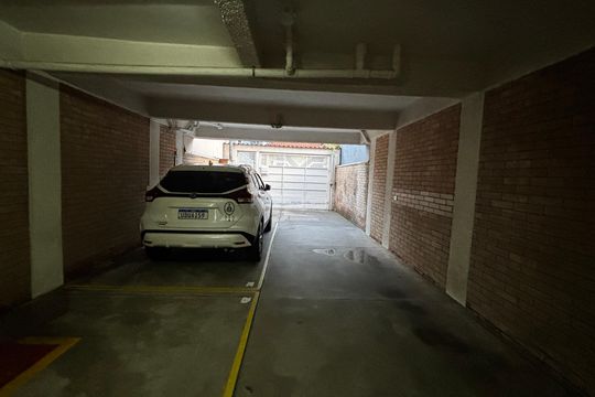 Garagem de apartamento à venda com 2 quartos, 46m² em Utinga, Santo André