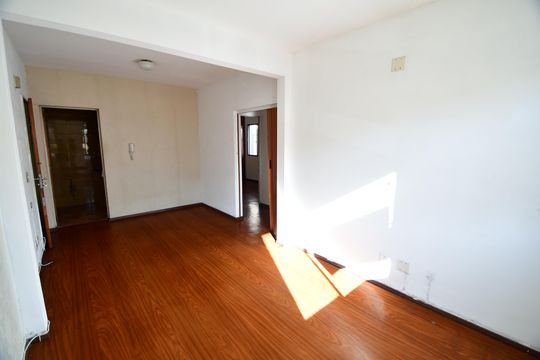 Sala de apartamento para alugar com 2 quartos, 107m² em Vila Industrial (campinas), Campinas