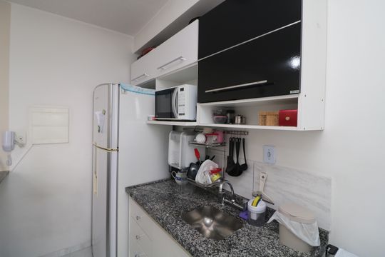 Cozinha de apartamento à venda com 1 quarto, 29m² em Parque Independencia, São Paulo