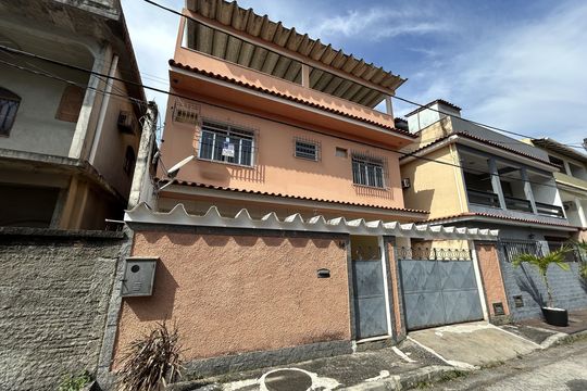 Fachada + placa de casa de condomínio à venda com 3 quartos, 210m² em Campinho, Rio de Janeiro