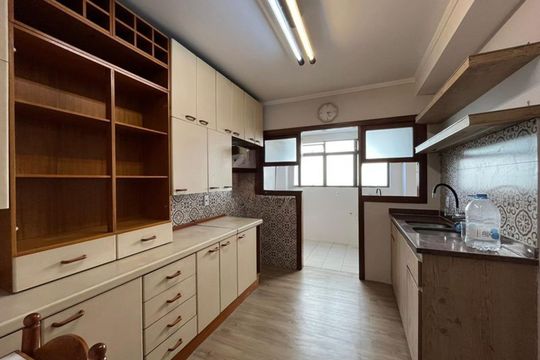 Cozinha de apartamento para alugar com 3 quartos, 140m² em Rio Branco, Porto Alegre