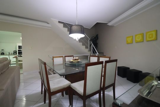 Sala de casa à venda com 3 quartos, 151m² em Parque das Nações, Santo André