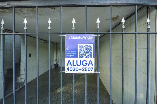 Fachada de casa à venda com 3 quartos, 80m² em Jardim Ana Lucia, São Paulo