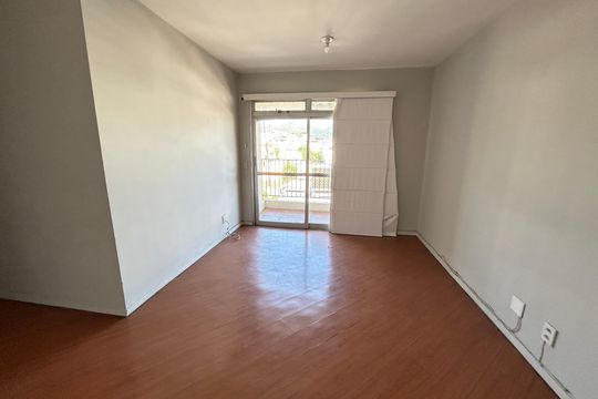Sala de apartamento à venda com 2 quartos, 72m² em Vila Valqueire, Rio de Janeiro