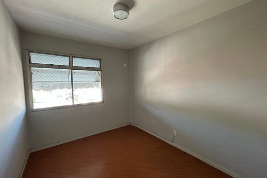 Quarto 2 de apartamento à venda com 2 quartos, 72m² em Vila Valqueire, Rio de Janeiro