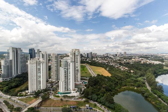 Vista de apartamento para alugar com 1 quarto, 54m² em Alphaville Empresarial, Barueri