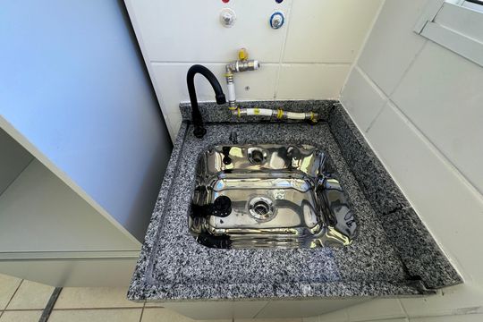 Área de serviço de apartamento à venda com 2 quartos, 43m² em Recreio dos Bandeirantes, Rio de Janeiro