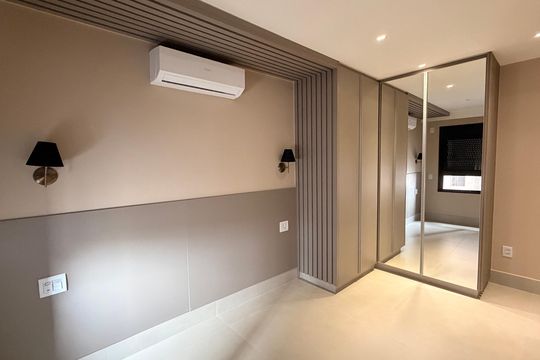 Suíte 2 de apartamento para alugar com 2 quartos, 70m² em Setor Bueno, Goiânia