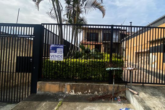 Fachada de casa de condomínio para alugar com 2 quartos, 125m² em Cidade Patriarca, São Paulo