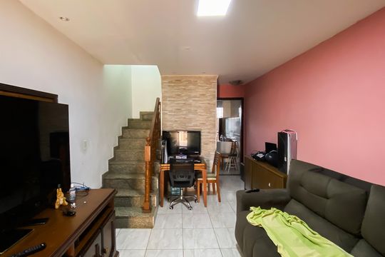 Sala  de casa de condomínio à venda com 2 quartos, 125m² em Cidade Patriarca, São Paulo