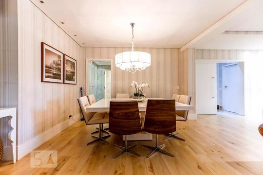 Sala de casa de condomínio à venda com 4 quartos, 600m² em Vila Albertina, São Paulo