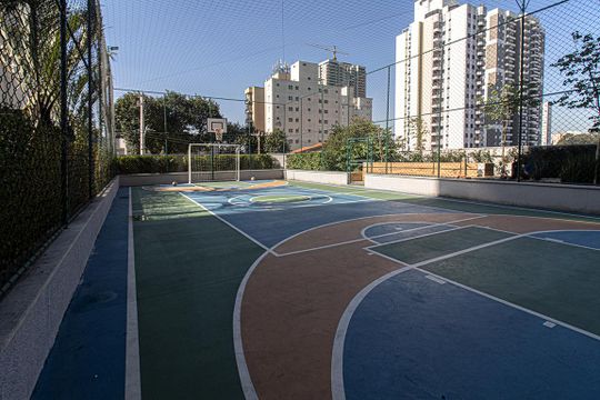 quadra_1 de apartamento à venda com 3 quartos, 73m² em Vila Nair, São Paulo