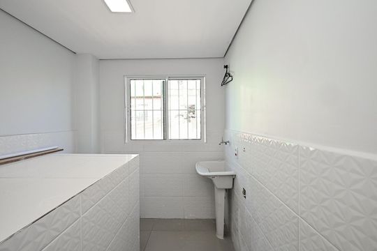 Área de Serviço  de casa para alugar com 2 quartos, 54m² em Parque Sonia, São Paulo