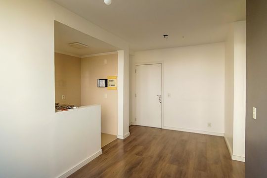 Sala de apartamento para alugar com 2 quartos, 50m² em Ipanema, Porto Alegre