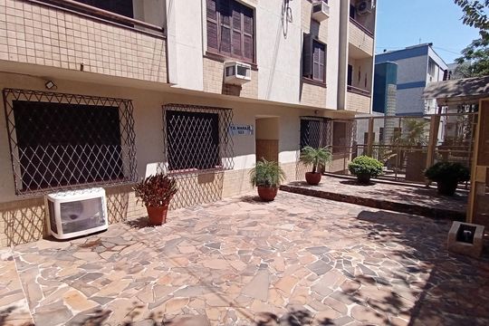 Área Externa de apartamento para alugar com 2 quartos, 140m² em Petrópolis, Porto Alegre