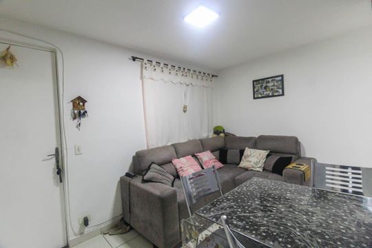 Apartamento à venda com 2 quartos, 52m² em Vila Antonieta, São Paulo