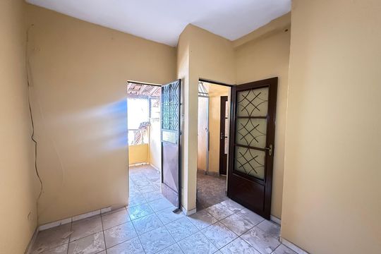 Sala de casa para alugar com 2 quartos, 50m² em Camargos, Belo Horizonte