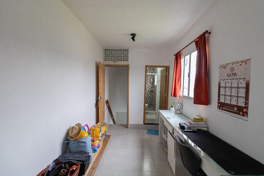 Quarto de casa à venda com 1 quarto, 44m² em Jardim das Camelias, São Paulo