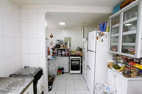 Cozinha de apartamento para alugar com 4 quartos, 218m² em Grajaú, Belo Horizonte