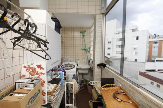 Área de Serviço de apartamento para alugar com 4 quartos, 218m² em Grajaú, Belo Horizonte