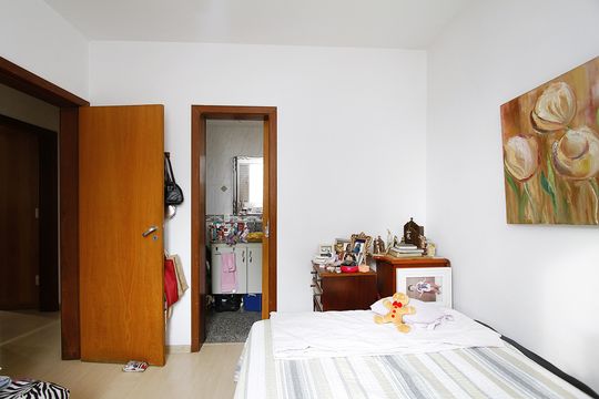 Quarto 1 - Suíte de apartamento para alugar com 4 quartos, 218m² em Grajaú, Belo Horizonte