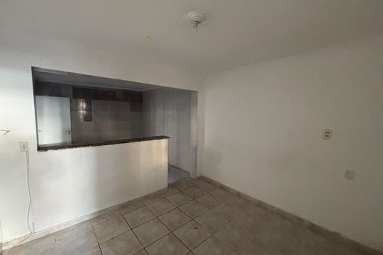 Casa para alugar com 2 quartos, 130m² em Vila Robertina, São Paulo