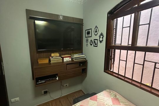 Casa para alugar com 2 quartos, 150m² em Jardim Sao Luiz, São Paulo