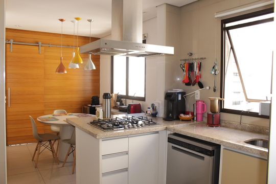 Apartamento à venda com 4 quartos, 185m² em Santa Cecilia, São Paulo