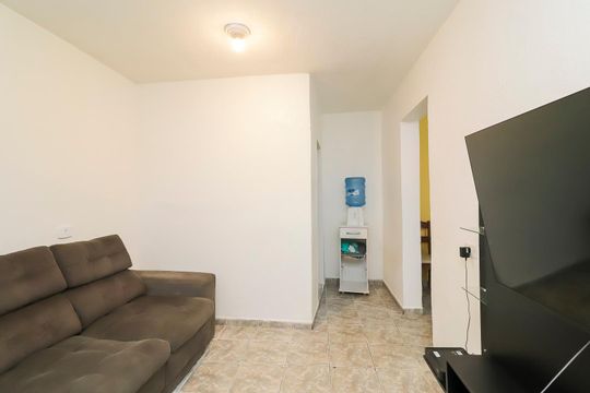 Sala de casa à venda com 2 quartos, 240m² em Parque Guarani, São Paulo
