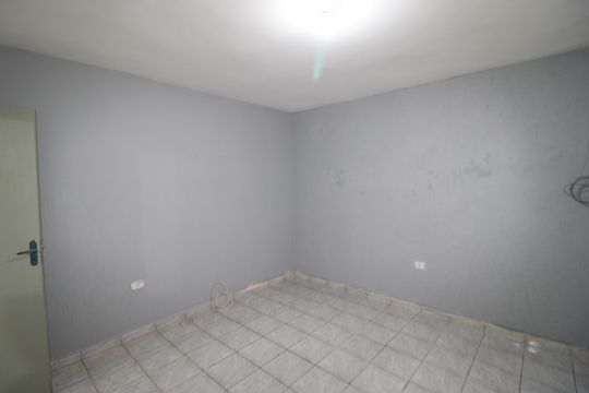 Sala /  Quarto de casa à venda com 1 quarto, 290m² em Jardim Sao Sebastiao, São Paulo