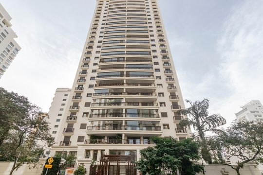 Fachada de apartamento para alugar com 4 quartos, 178m² em Campo Belo, São Paulo