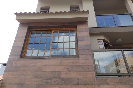Área externa de casa à venda com 3 quartos, 350m² em Espírito Santo, Porto Alegre