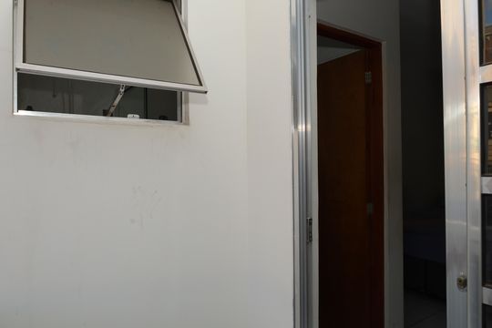 Sacada de casa à venda com 3 quartos, 120m² em Parque Savoy City, São Paulo