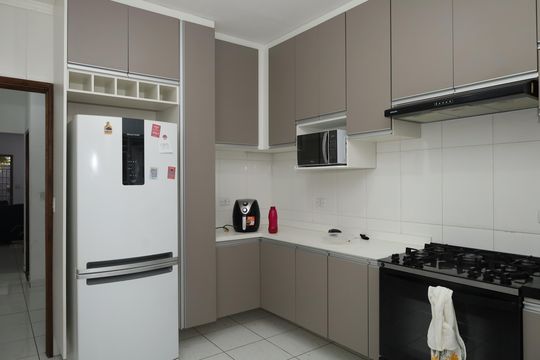 Cozinha de casa à venda com 3 quartos, 120m² em Parque Savoy City, São Paulo