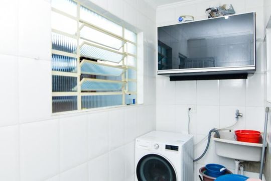 Área de Serviço de casa à venda com 3 quartos, 250m² em Vila das Palmeiras, Guarulhos