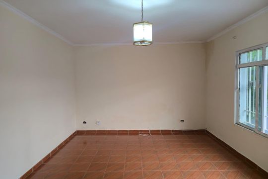Casa à venda com 3 quartos, 220m² em Vila das Palmeiras, Guarulhos