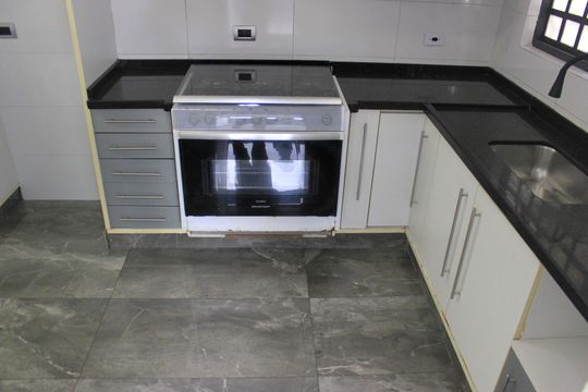 Cozinha de casa à venda com 5 quartos, 247m² em Jardim Paraventi, Guarulhos