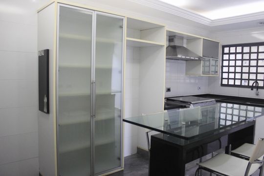 Cozinha de casa à venda com 5 quartos, 247m² em Jardim Paraventi, Guarulhos