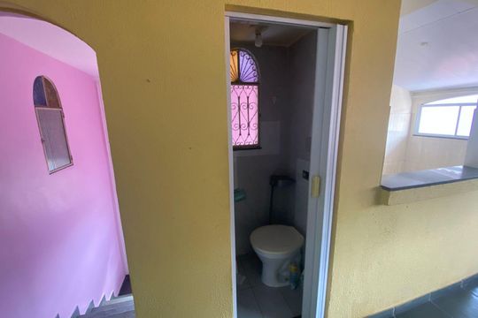 Banheiro de casa para alugar com 3 quartos, 390m² em Campo Grande, Rio de Janeiro