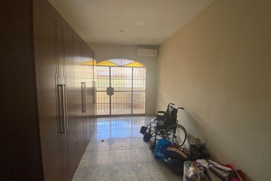 Quarto de casa para alugar com 3 quartos, 390m² em Campo Grande, Rio de Janeiro