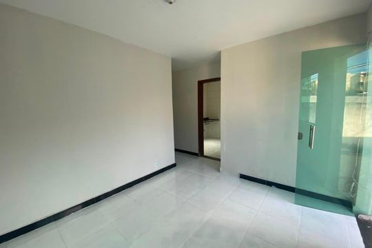 Sala de casa para alugar com 3 quartos, 120m² em Tres Barras, Contagem