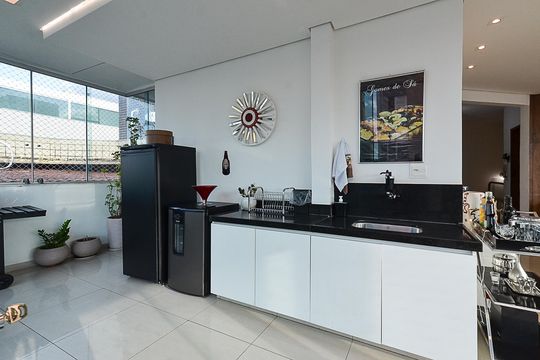 Apartamento à venda com 3 quartos, 194m² em Nova Suíça, Belo Horizonte