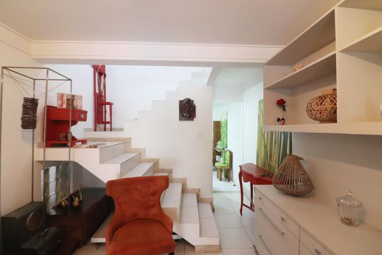 Sala  de casa à venda com 3 quartos, 192m² em Vila Antonieta, São Bernardo do Campo
