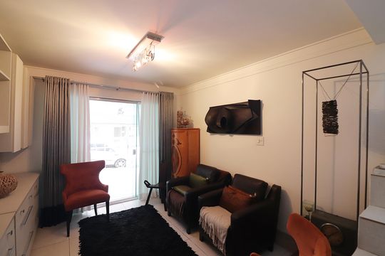 Sala  de casa à venda com 3 quartos, 192m² em Vila Antonieta, São Bernardo do Campo