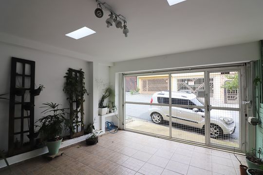 Garagem de casa à venda com 3 quartos, 192m² em Vila Antonieta, São Bernardo do Campo
