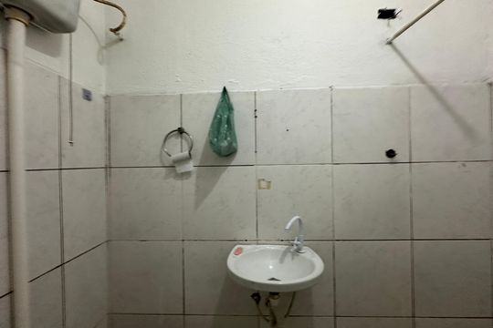 Banheiro 2 de casa à venda com 2 quartos, 150m² em Parque Imperial, Barueri