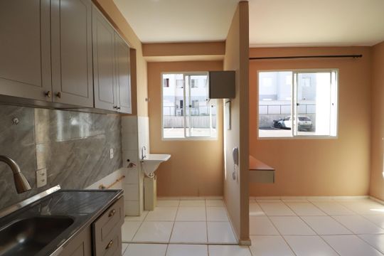 Cozinha cozinha  de apartamento para alugar com 2 quartos, 43m² em (o-16), Ribeirão Preto